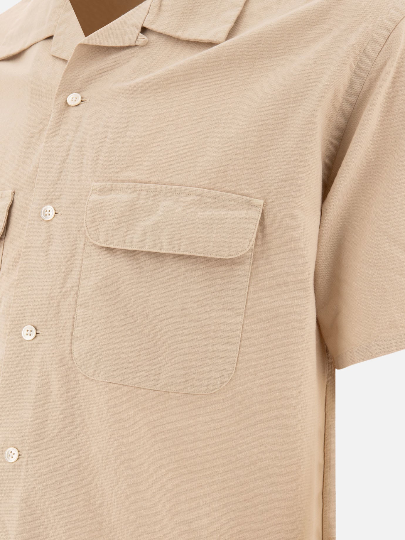 Shirt with pockets