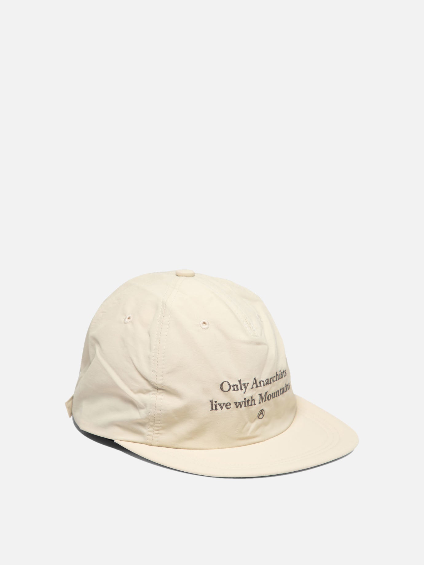 Mountain Research "Only Anarchist live with Mountains" hat Beige