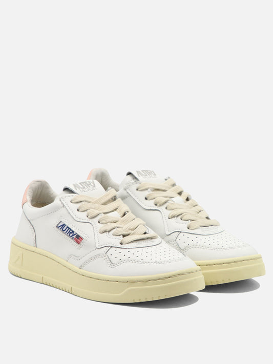 Low top sneakers 100% cow leather - 100% rubber  White - Autry Women | PLP | VIETTI Online Store | 2
