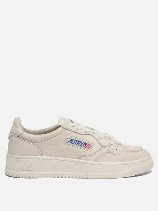 Low top sneakers 100% cow leather - 100% rubber  White - Autry Women | PLP | VIETTI Online Store 
