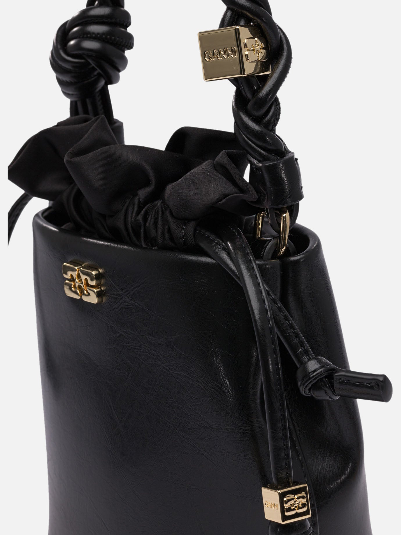 Bucket bag "Bou"