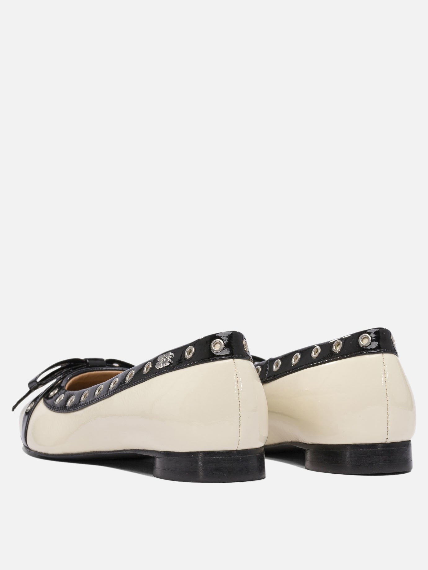 Eyelet bow ballet flats