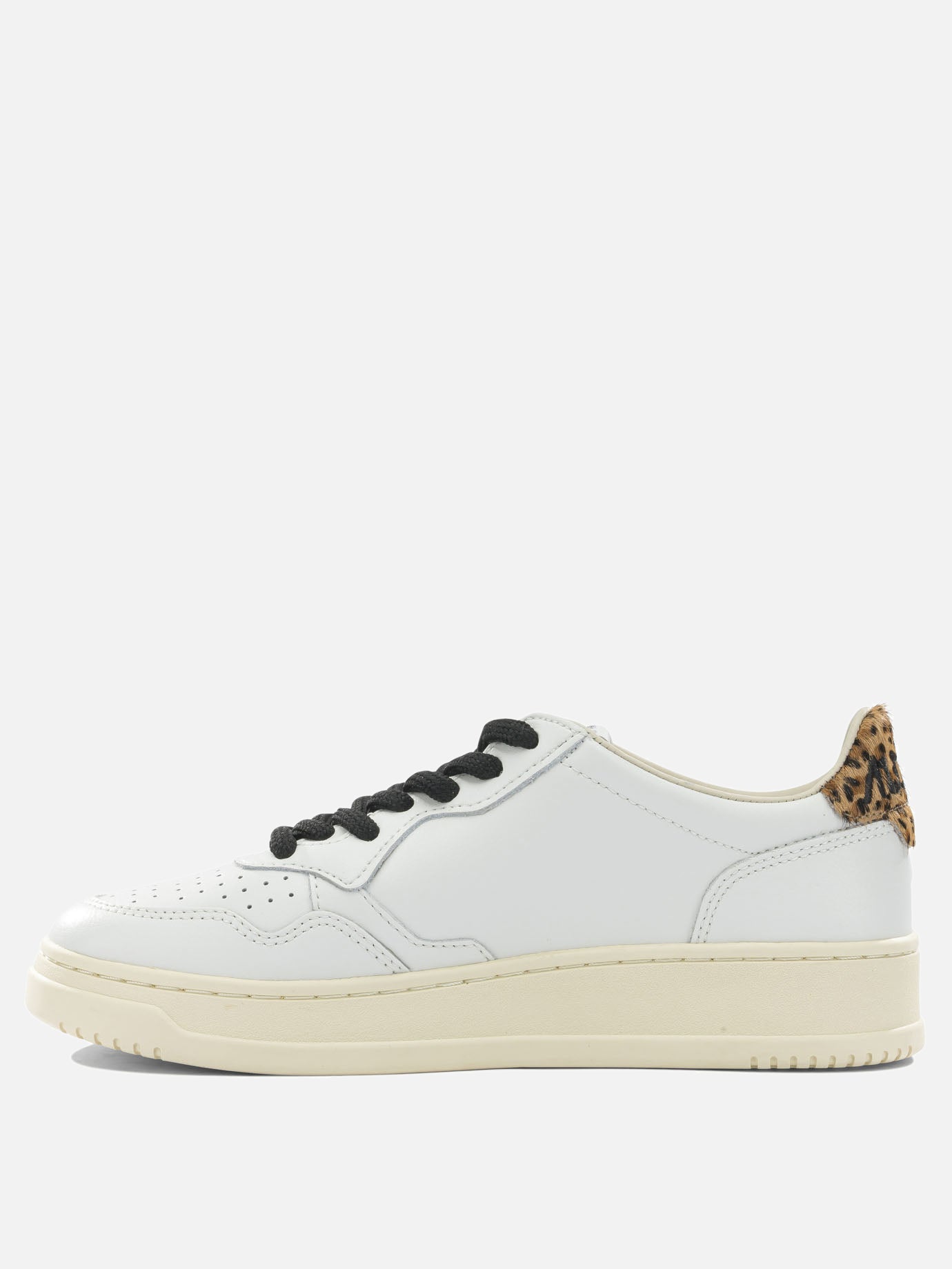 Low top sneakers 100% leather - 100% rubber  White - Autry Women | PDP | VIETTI Online Store | thumbnail_3