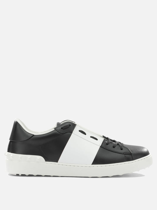 Low top sneakers 100% calf leather - 100% cowhide  Black - Valentino Garavani Men | PDP | VIETTI Online Store 
