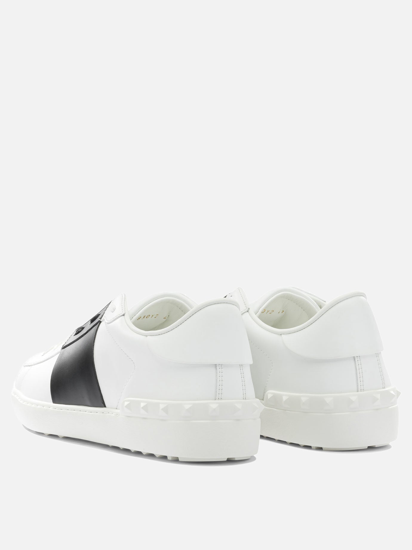 Low top sneakers 100% calf leather - 100% cowhide  White - Valentino Garavani Men | PDP | VIETTI Online Store | thumbnail_4