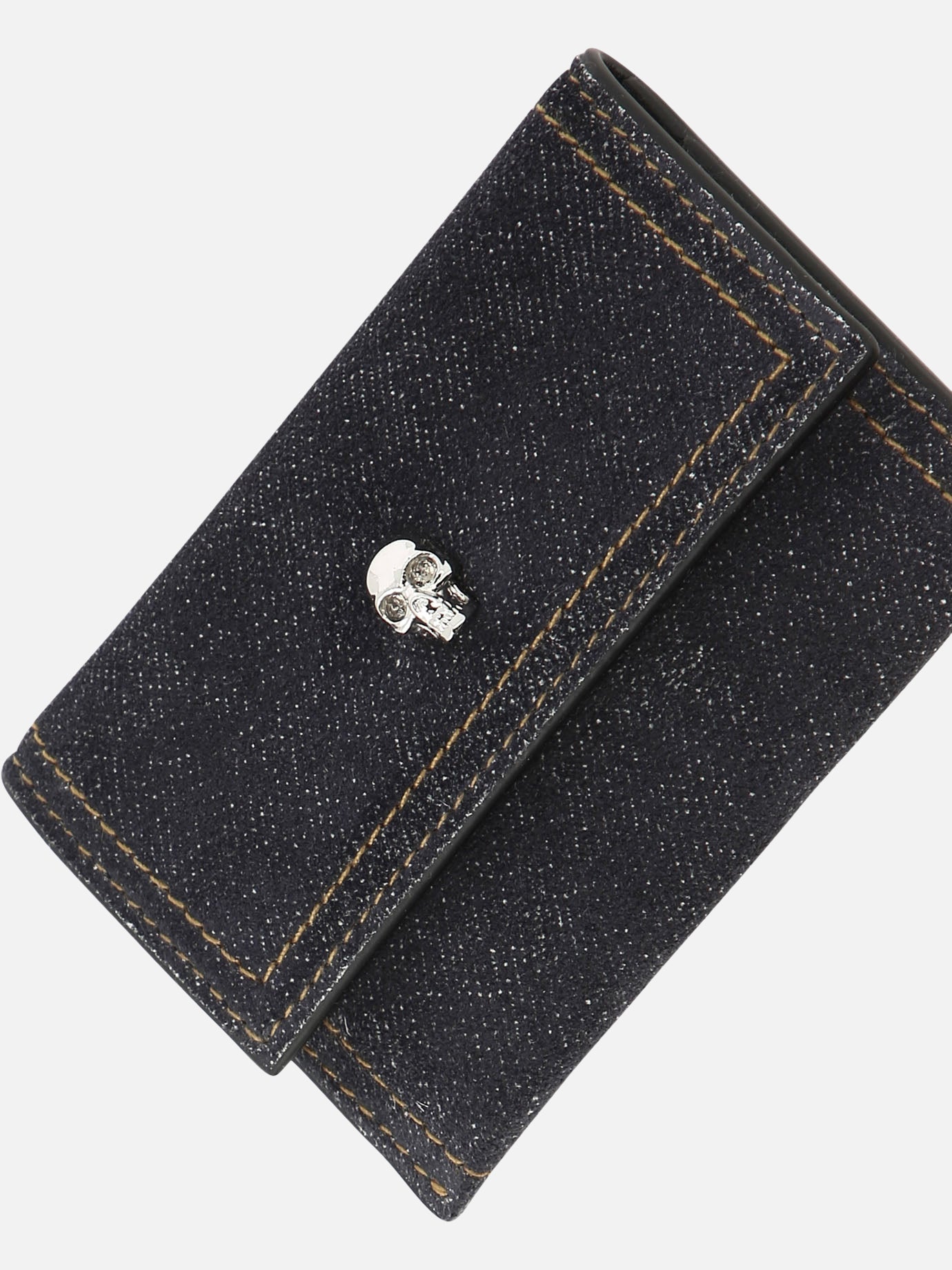 "Skull" card holder