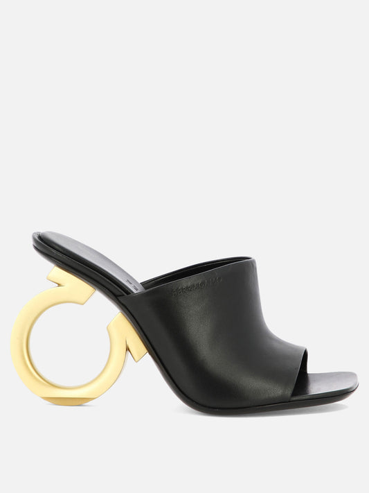 Heeled sandals 0761922  Black - Ferragamo Women | PLP | VIETTI Online Store 
