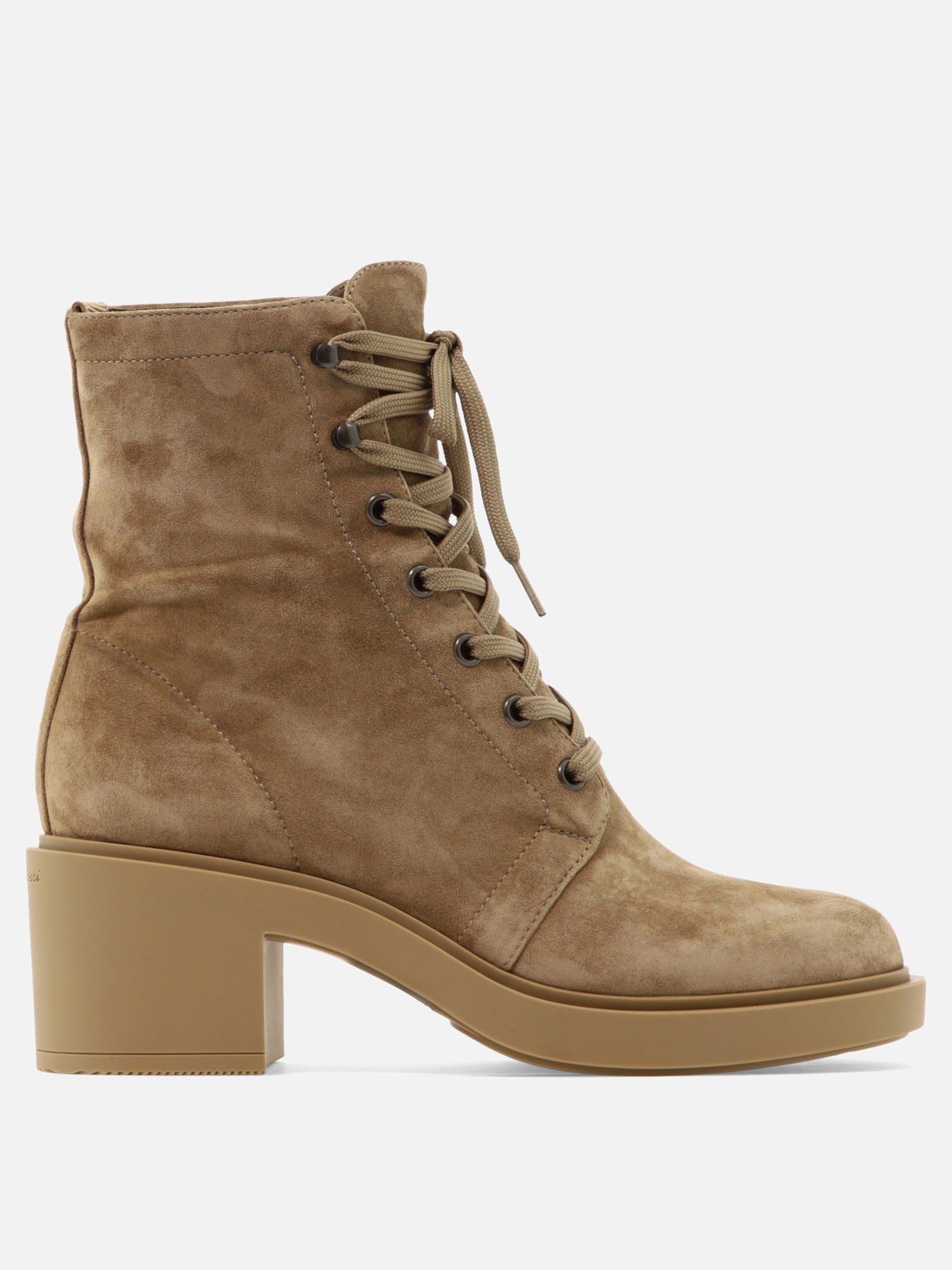 "Foster" lace-up boots