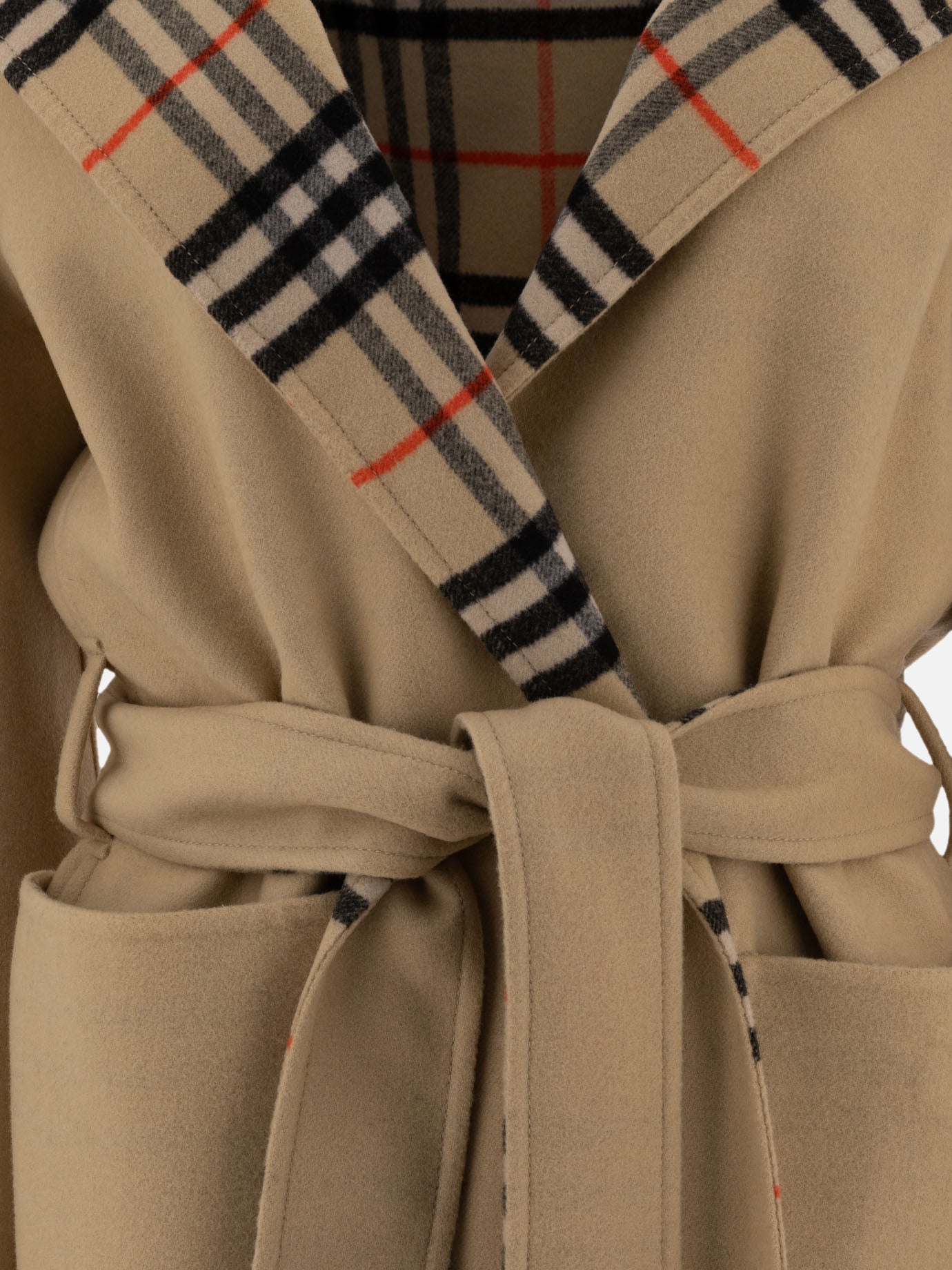 Burberry Reversible car coat in Check wool Beige