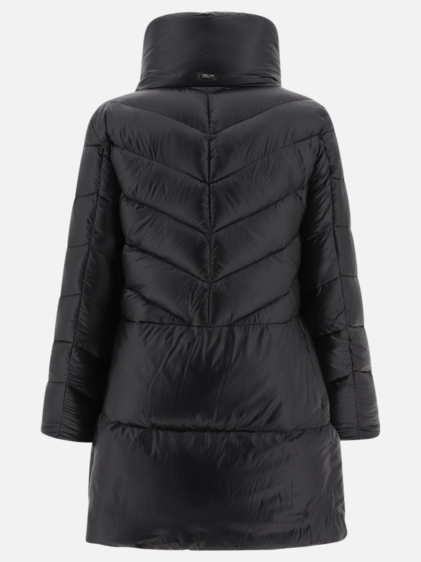 "Chevron" down coat