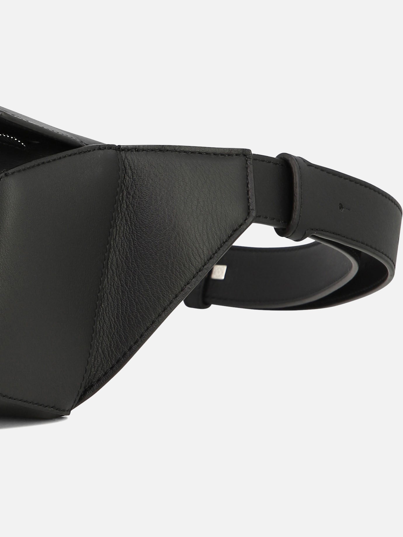 Bumbags 100% leather  Black - Loewe Men | PDP | VIETTI Online Store | thumbnail_4