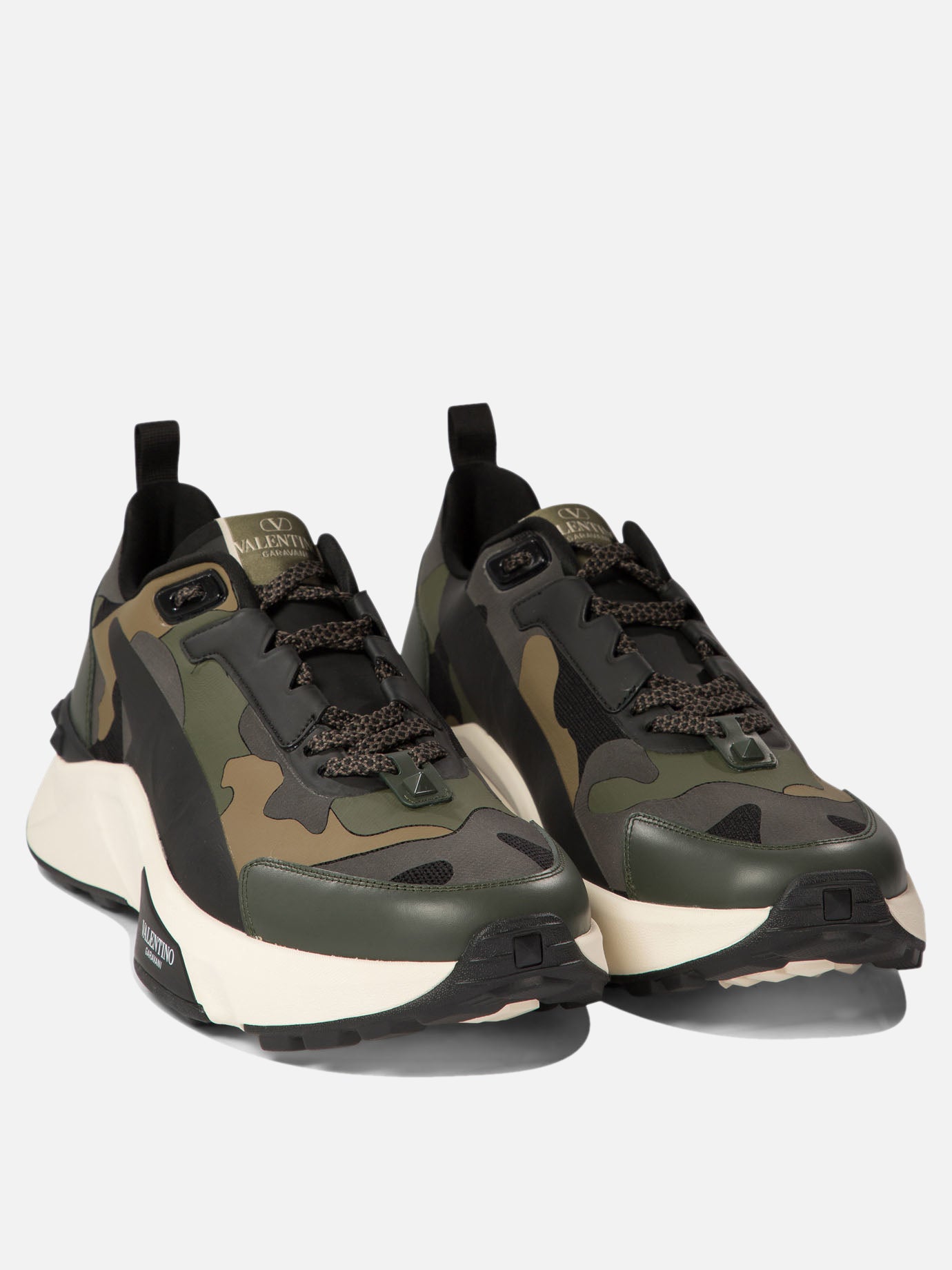 Valentino Garavani "True Act Camouflage" sneakers Green