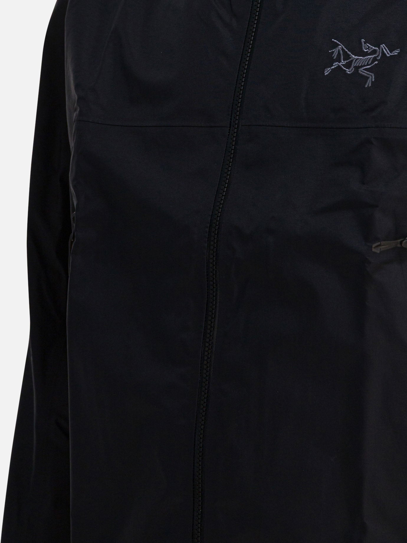 Windbreakers Logo  Black - Arc'teryx Men | PDP | VIETTI Online Store | Zoom-Modal_4
