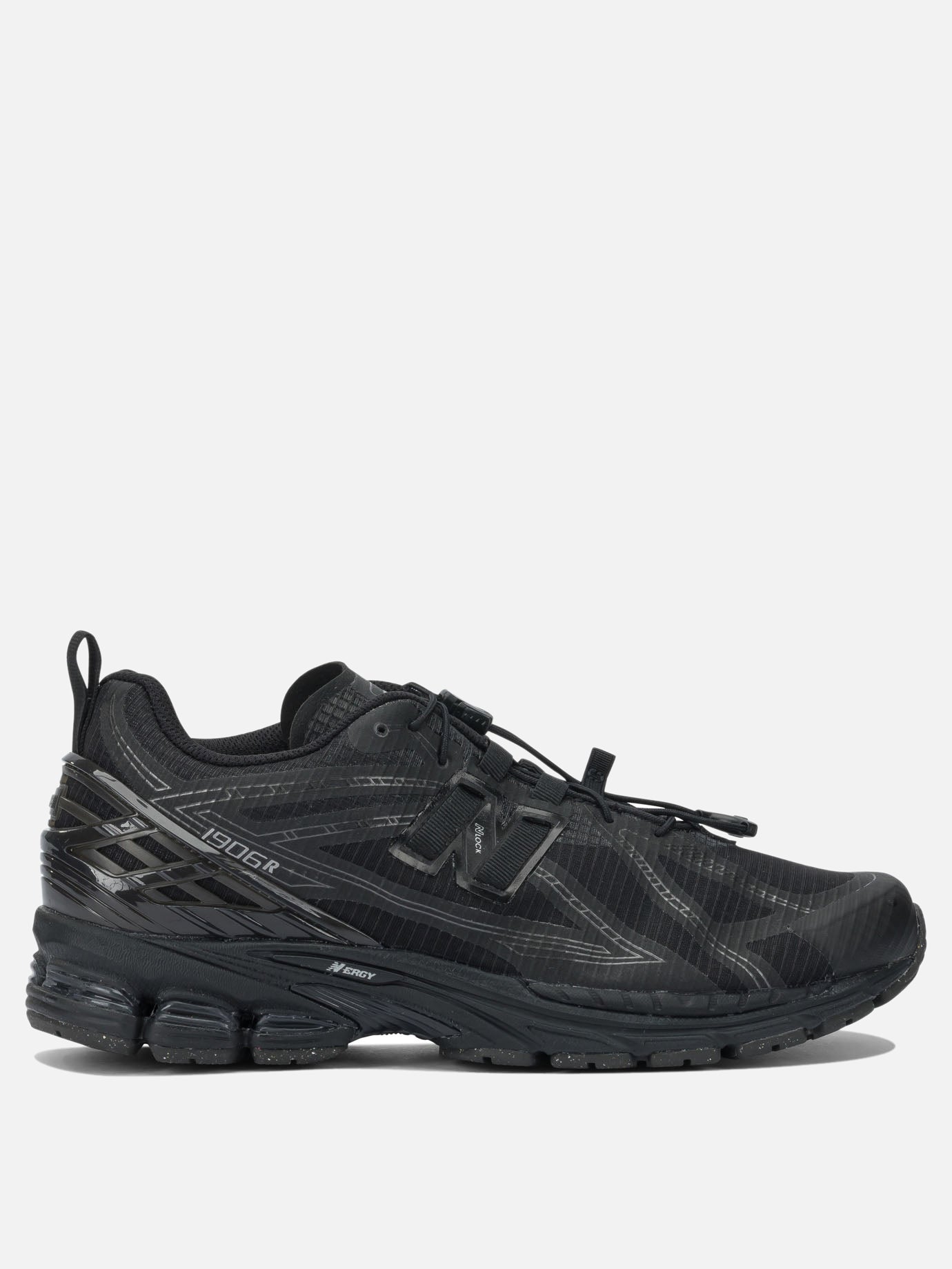 Low top sneakers 100% mesh - 100% rubber  Black - New Balance Men | PDP | VIETTI Online Store | Zoom-Modal
